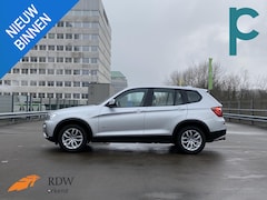 BMW X3 - xDrive20i Panoramadak Leder Navigatie Sportstoelen