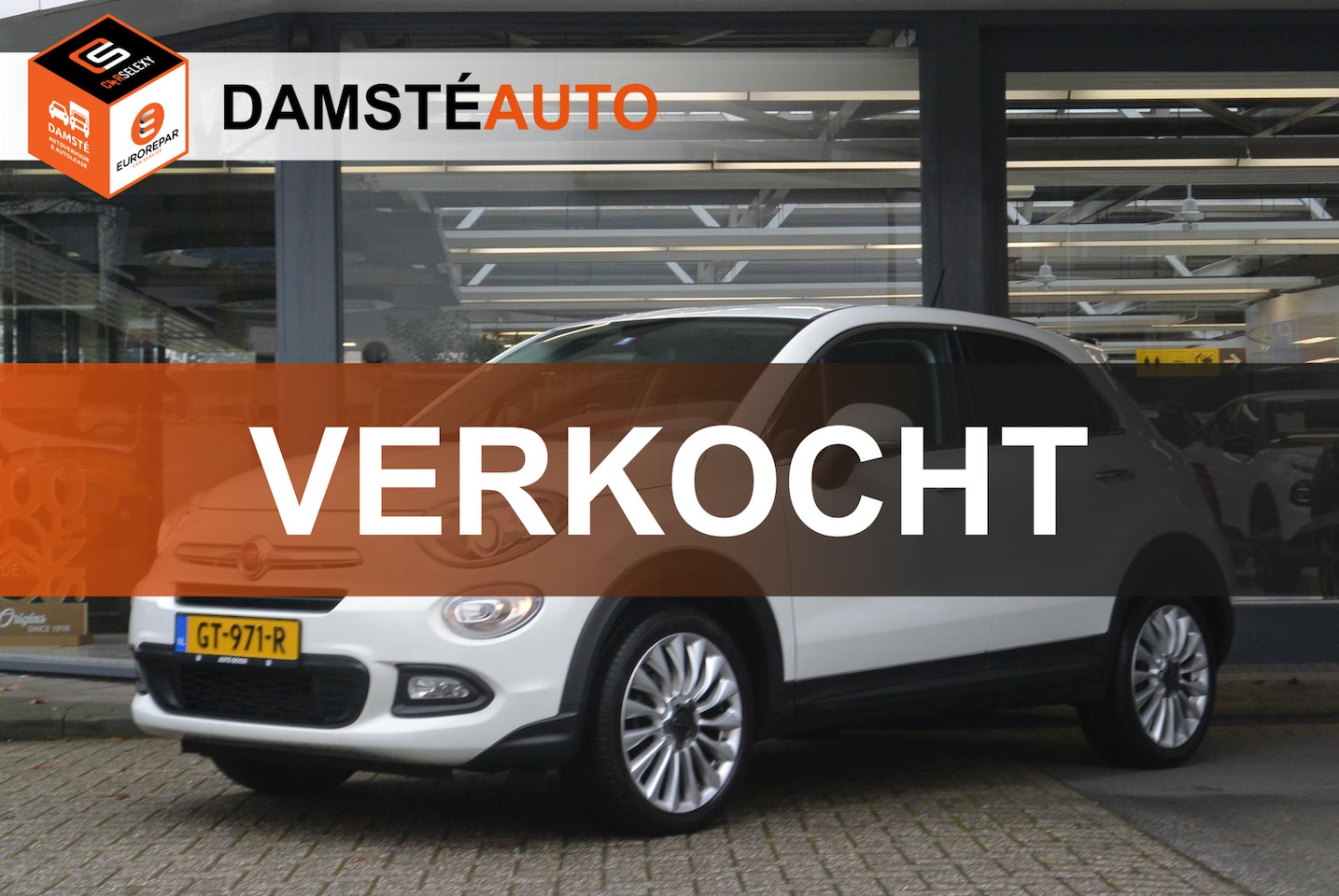 Fiat 500 X - 1.4 Turbo MultiAir 16v 140pk Lounge │ Navigatiesysteem │ Parkeersensoren achter - AutoWereld.nl