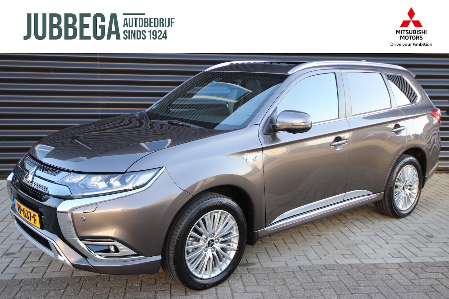 Mitsubishi Outlander - 2.4 PHEV Instyle Leder, Adaptive Cruise, Opendak, E.Achterklep, Trekhaak - AutoWereld.nl