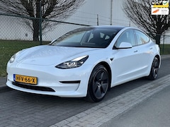 Tesla Model 3 - Standard RWD Plus 60 kWh + Winterset