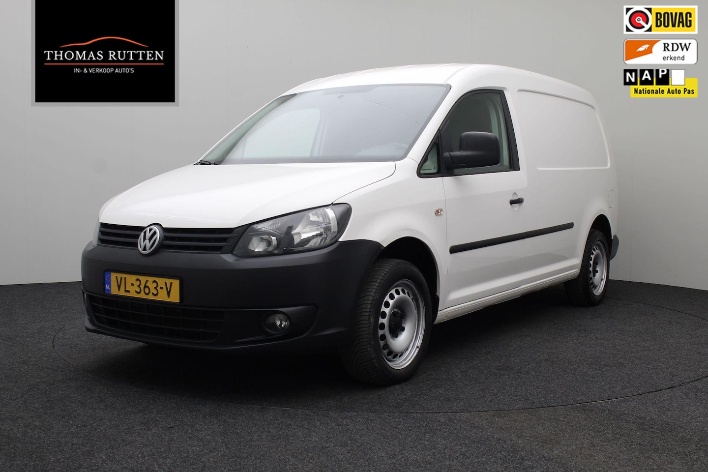 Volkswagen Caddy Maxi - 1.6 TDI 2015 NAP | Navigatie | Airco | Bluetooth | Trekhaak | Elektrische ramen + spiegels - AutoWereld.nl