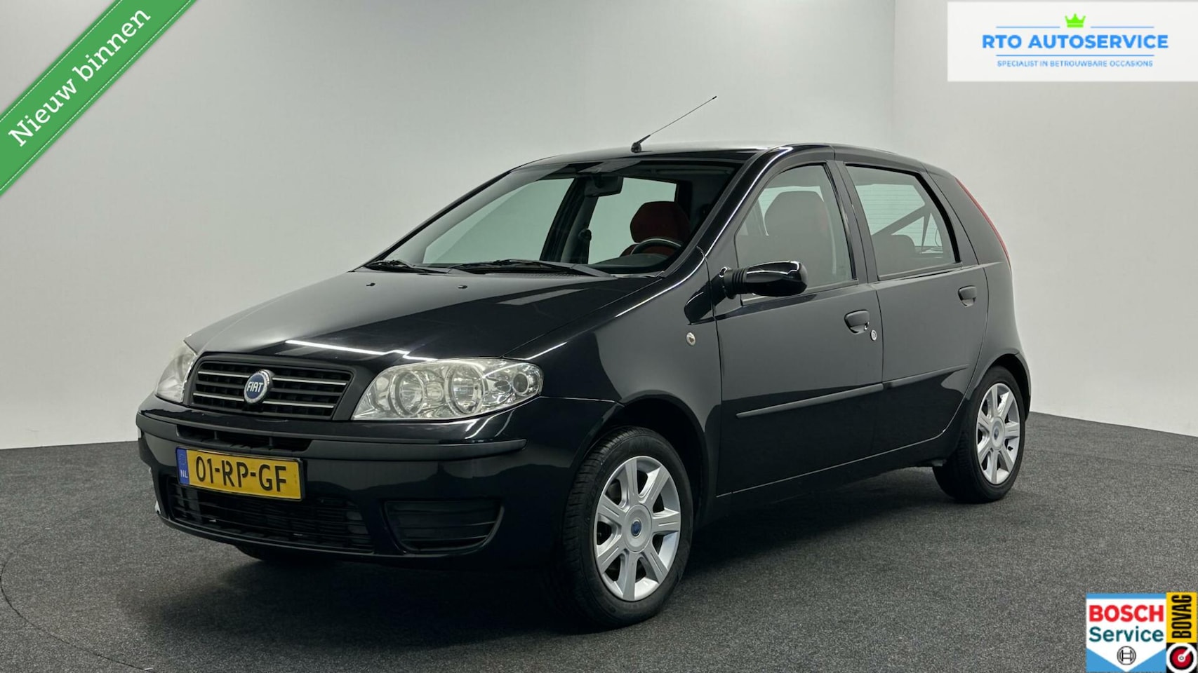 Fiat Punto - 1.4-16V Dynamic AIRCO 5 DEURS !! - AutoWereld.nl