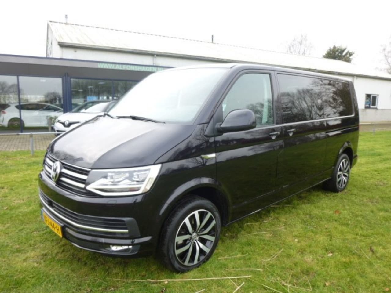 Volkswagen Transporter - 2.0 TDI L2H1 DC Highline. 204pk / Dubbele Cabine./ N.A.P./ Camer - AutoWereld.nl