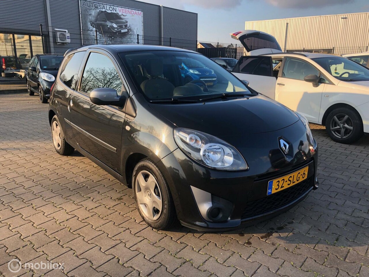 Renault Twingo - 1.2-16V Collection Airco Ell Pakk - AutoWereld.nl