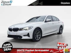 BMW 3-serie - 318i Executive Edition | Navigatie | Camera | Sportstoelen | Parkeersensoren voor en achte