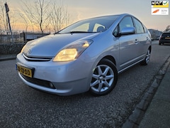 Toyota Prius - 1.5 VVT-i Tech Edition GARANTIE Leer Bekleding