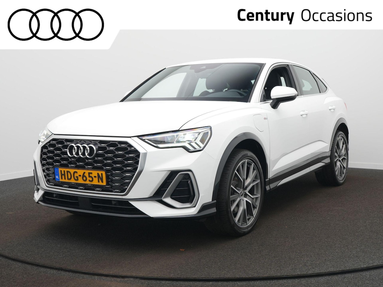 Audi Q3 Sportback - 45 TFSI e S Edition S-Line | 20 Inch | Adap. Cruise | Elek. Klep | LED - AutoWereld.nl