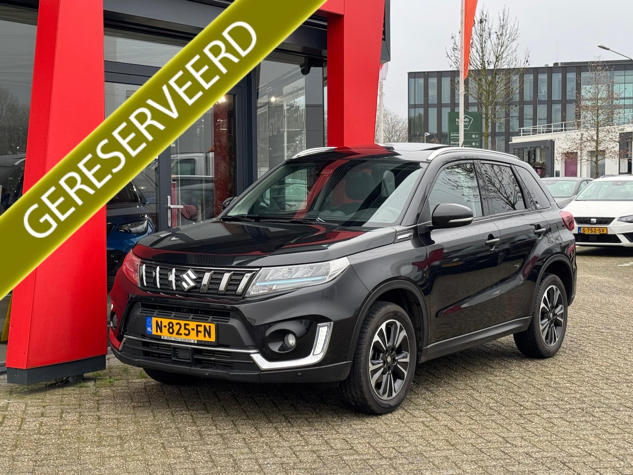 Suzuki Vitara - 1.4 Boosterjet Style Smart Hybrid / AUTOMAAT / PANORAMA DAK / - AutoWereld.nl