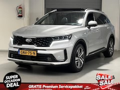 Kia Sorento - 1.6 T-GDI Plug-in Hybrid 4WD ExecutiveLine 7p. Navi | Parkeersensoren Voor + Achter | 19”L