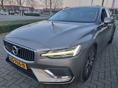 Volvo V60 - 2.0 T8 Twin Engine AWD Inscription Panodak Leder