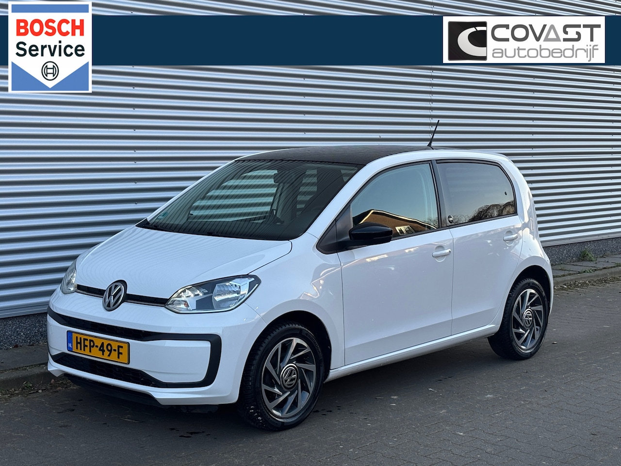 Volkswagen Up! - 1.0 Sound Up! Airco|Maps&More|Zwart-dak|82dkm! - AutoWereld.nl