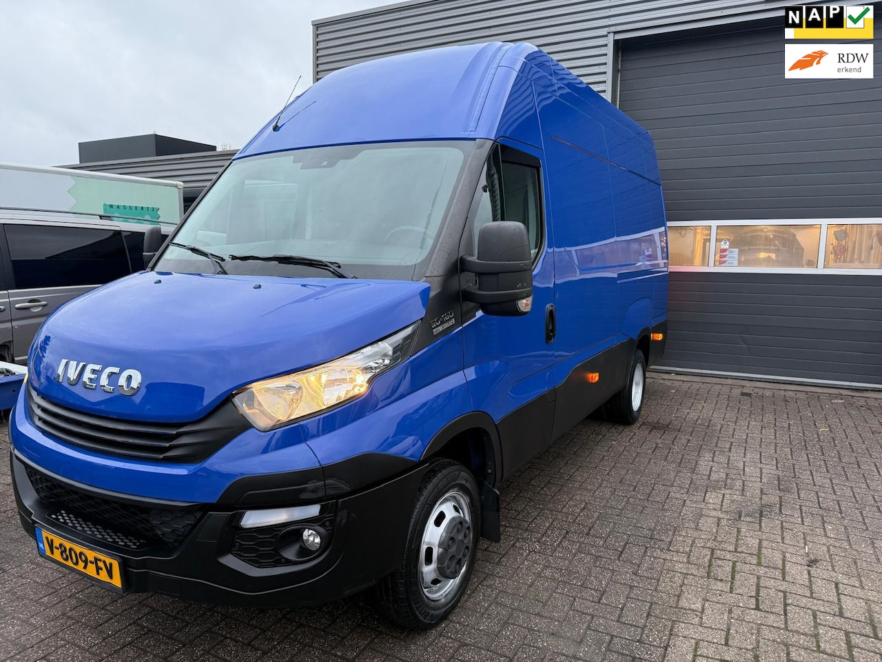 Iveco Daily - 50C/35 3.0 180PK Automaat*Trekhaak*Luchtvering!!! - AutoWereld.nl