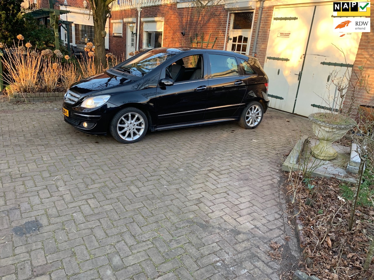 Mercedes-Benz B-klasse - 200 automaat Apk nieuw! - AutoWereld.nl