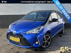 Toyota Yaris - 1.5 Hybrid Bi-Tone Plus Navigatie, Panoramadak, Privacy glass, Cruise control, Lichtmetale