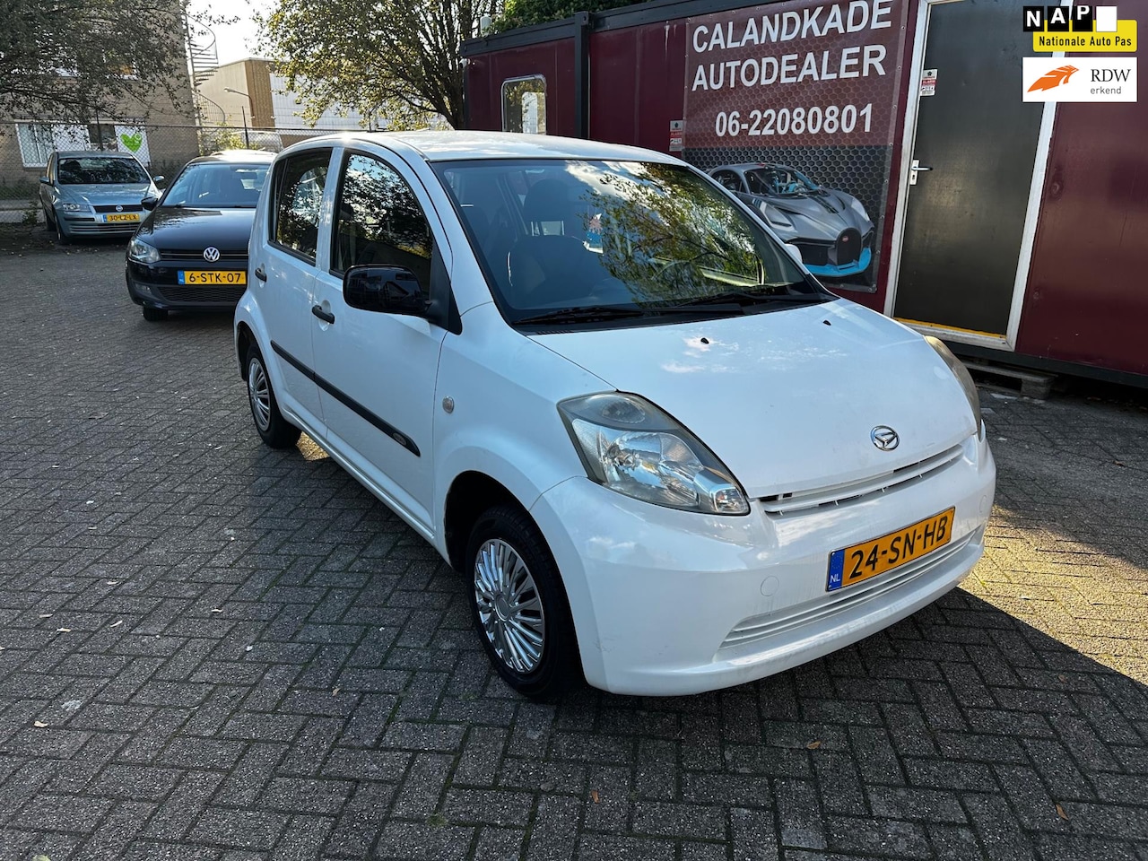 Daihatsu Sirion 2 - 1.0-12V Trend* Nw Apk* Elek pakket* Koopje! - AutoWereld.nl