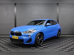 BMW X2 - sDrive20i High Executive Edition | Ned. Auto | Leer | volledig in Black optiek uitgevoerd