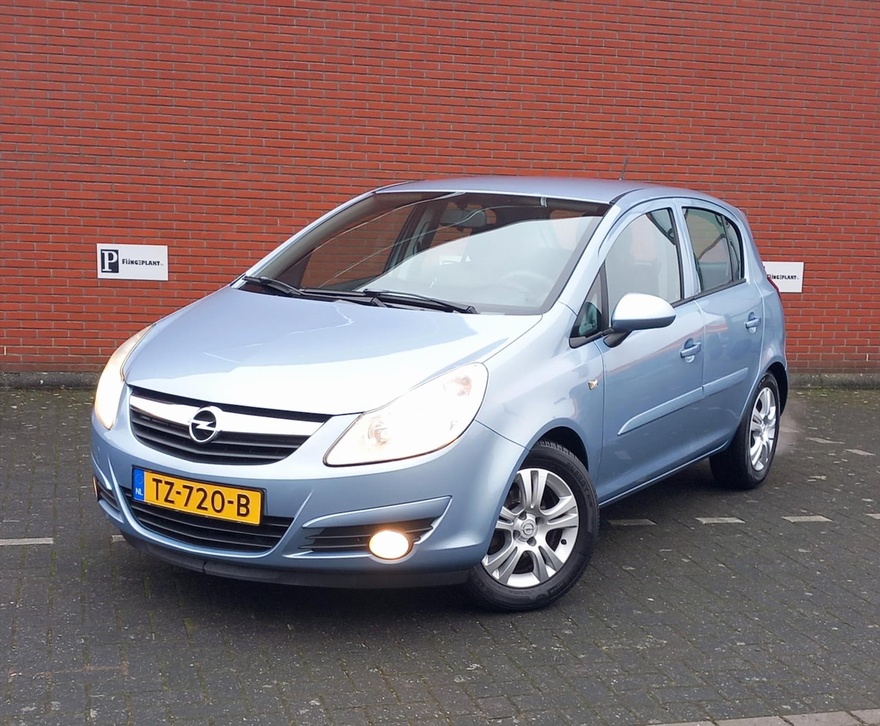 Opel Corsa - 1.2 16V 5D Essentia Aico - AutoWereld.nl