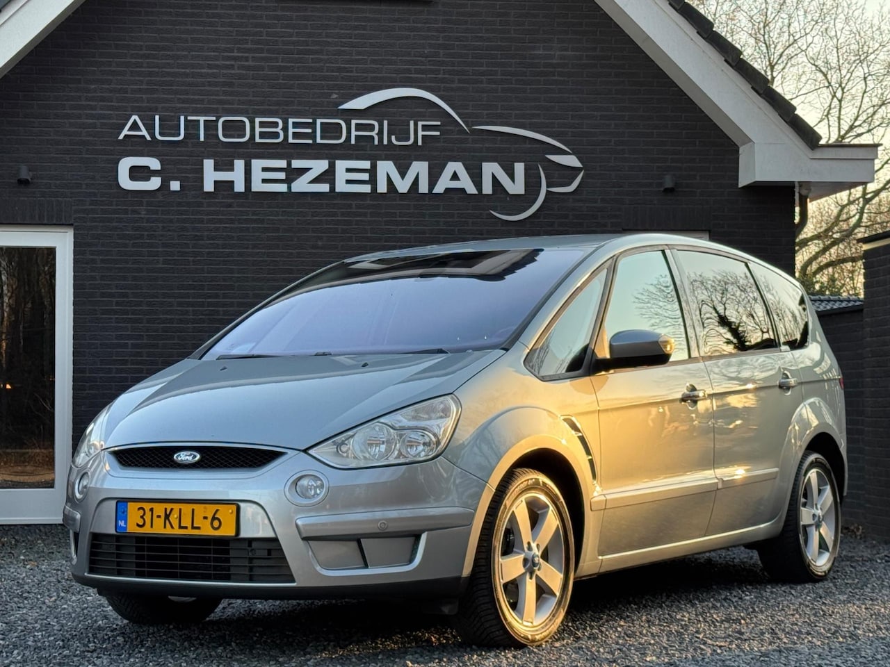 Ford S-Max - 2.0 Titanium FlexiFuel Navigatie Cruise Climate Control Trekhaak - AutoWereld.nl