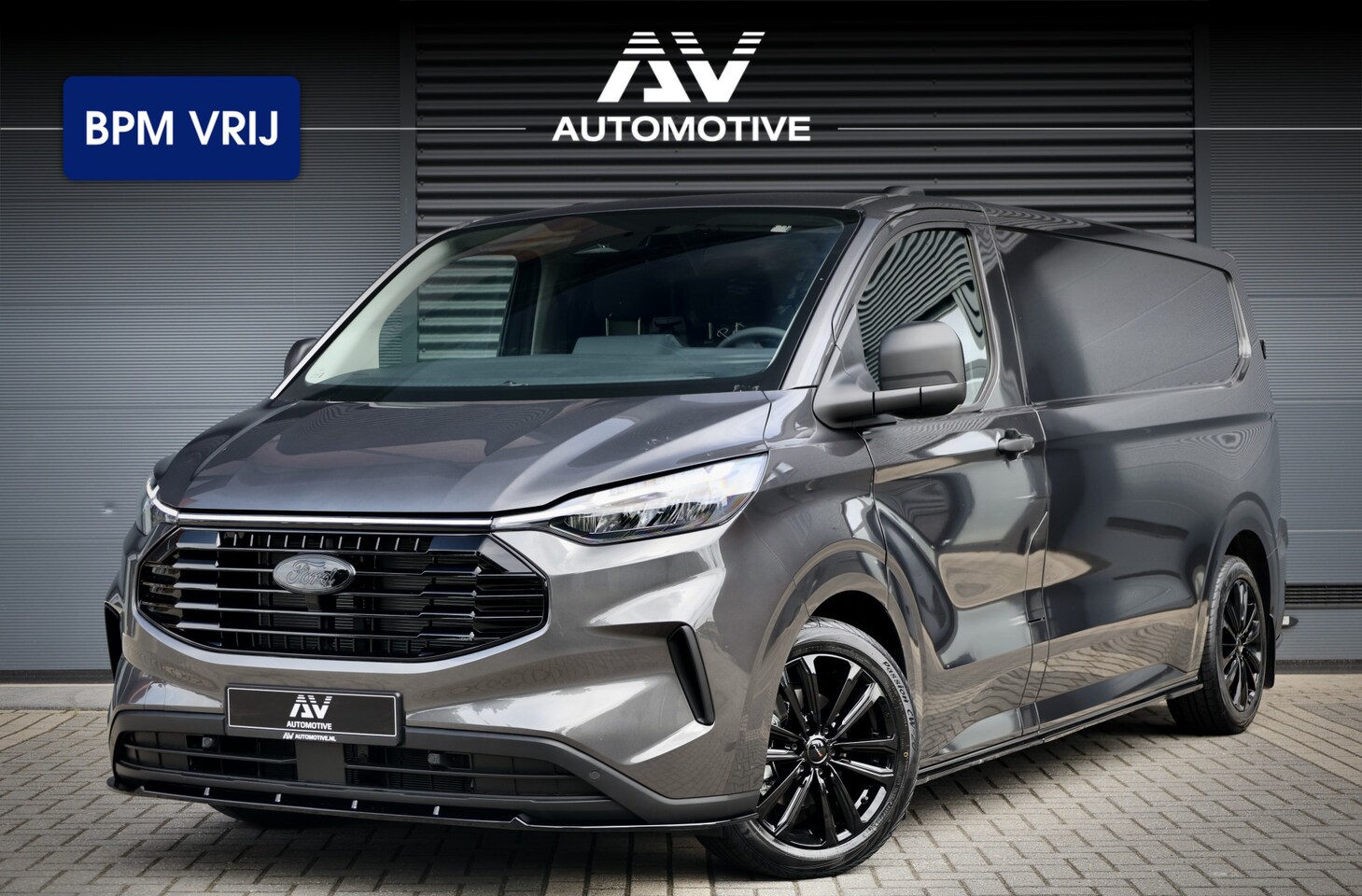 Ford Transit Custom - 320 2.0 TDCI L2H1 170 PK AUT | Camera | Lane Assist | LED | CarPlay | Stoel- en stuurwielv - AutoWereld.nl