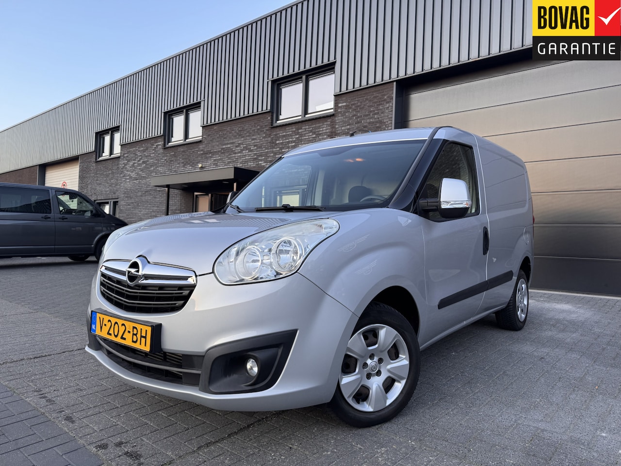 Opel Combo - 1.3 CDTi L1H1 ecoFLEX Sport | 1E EIGENAAR | 12MND GARANTIE | AIRCO | CRUISE | NETTE BEDRIJ - AutoWereld.nl