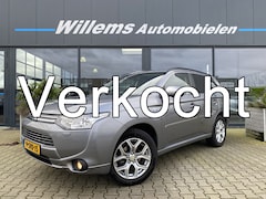 Mitsubishi Outlander - 2.0 PHEV Instyle Trekhaak, Lederen Bekleding & Schuifkanteldak