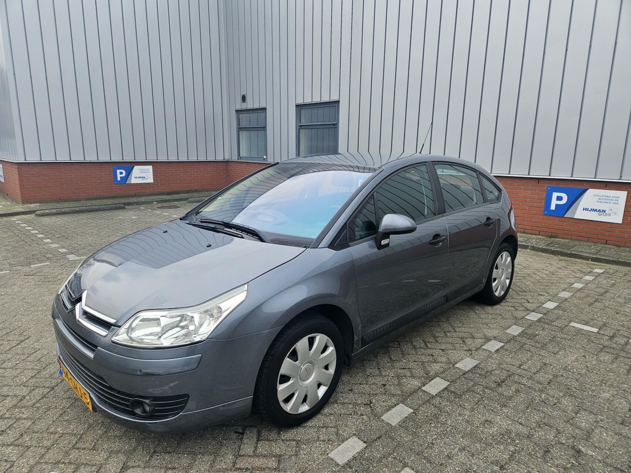 Citroën C4 - 1.6-16V NAP/Cruise/PDC - AutoWereld.nl