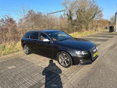 Audi A4 Avant - 2.0 TFSI Pro Line Business