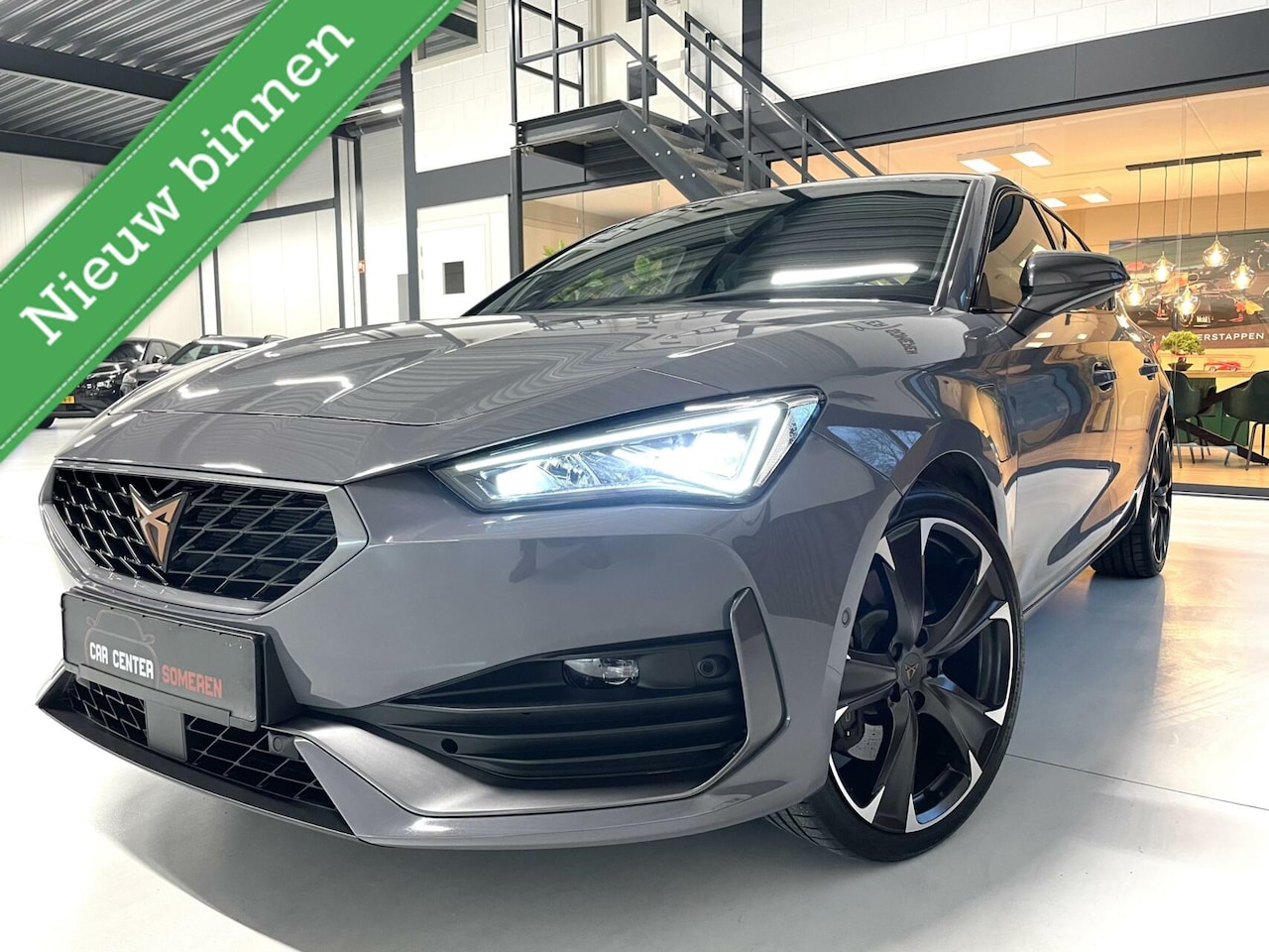 CUPRA Leon - 1.4 e-Hybrid VZ 245 PK/ Camera/ CarPlay/ 19''LMV/ ACC - AutoWereld.nl