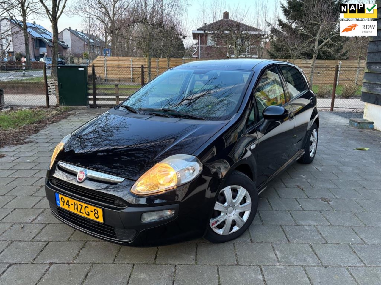 Fiat Punto Evo - 1.3 M-Jet Dynamic | APK Nieuw | Elektrische ramen | 5-drs | Meeneemprijs! - AutoWereld.nl