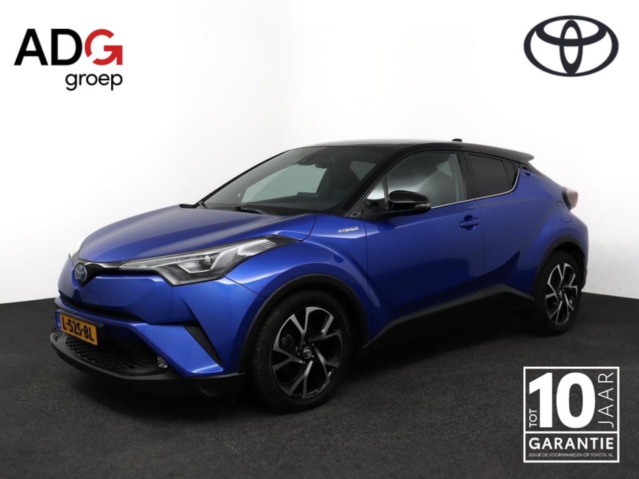 Toyota C-HR - 1.8 Hybrid Adventure Bi-Tone | Leder | JBL | Stoelverwarming | Camera | Climate Control - AutoWereld.nl