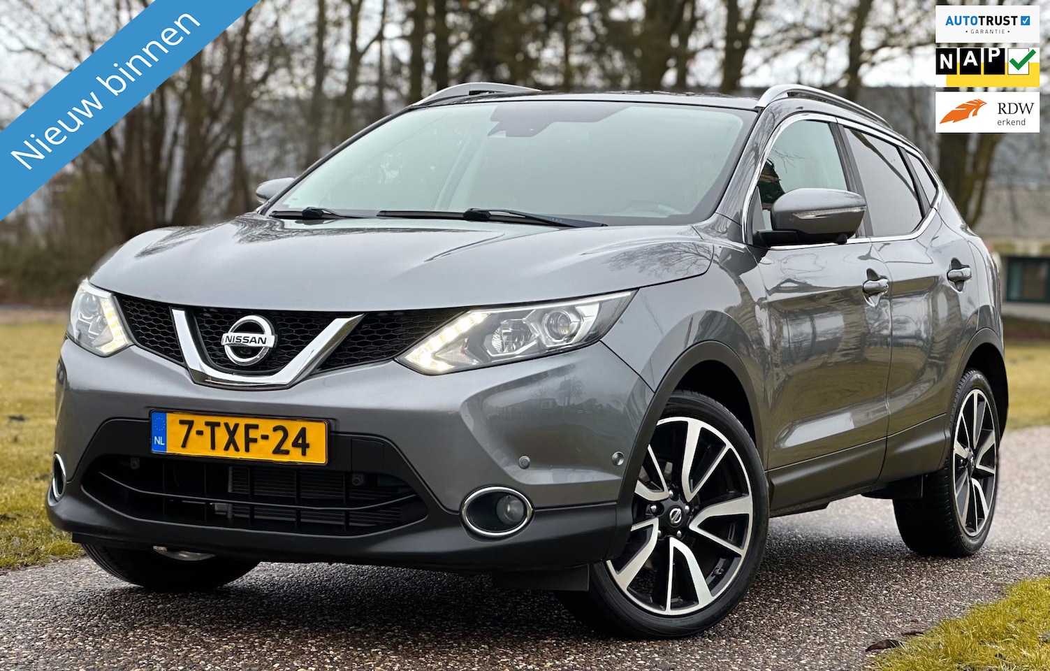 Nissan Qashqai - 1.2 Premier Edition Pano|360-Cam|Stoelverw. - AutoWereld.nl