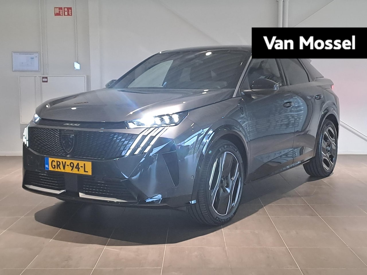 Peugeot e-3008 - GT 73 kWh | Nieuwe uitvoering | Nappa Leder bekleding | Elektrisch verstelbare stoelen | M - AutoWereld.nl