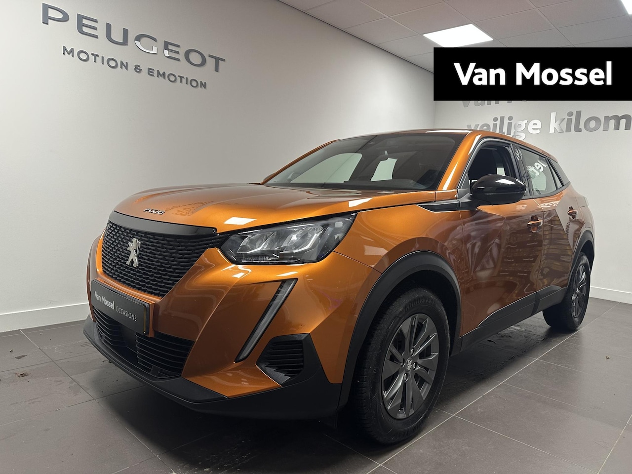 Peugeot 2008 - 1.5 BlueHDi Active Pack | Navigatie | Climate control | Parkeersensoren - AutoWereld.nl