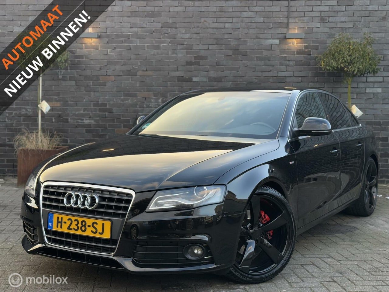 Audi A4 Limousine - 1.8 TFSI S-Line -NAVI-XENON- *INRUIL MOGELIJK* - AutoWereld.nl