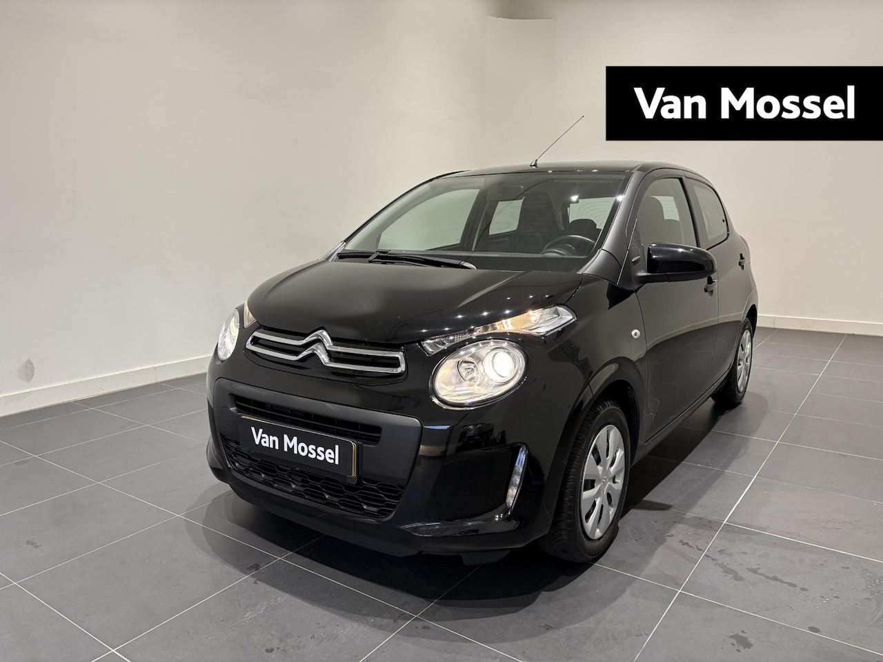 Citroën C1 - 1.0 VTi Feel | Airco | Elektrische ramen | Zuinig! - AutoWereld.nl