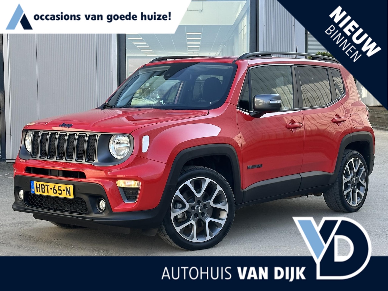 Jeep Renegade - 4xe 240 Plug-in Hybrid Electric S | Stuur- Stoelverw./Navi/Camera/19"/Blindspot - AutoWereld.nl