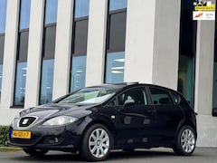 Seat Leon - 1.6 Sport-up, schuif-kanteldak, trekhaak, sportinterieur, stoelverwarming, climaat control