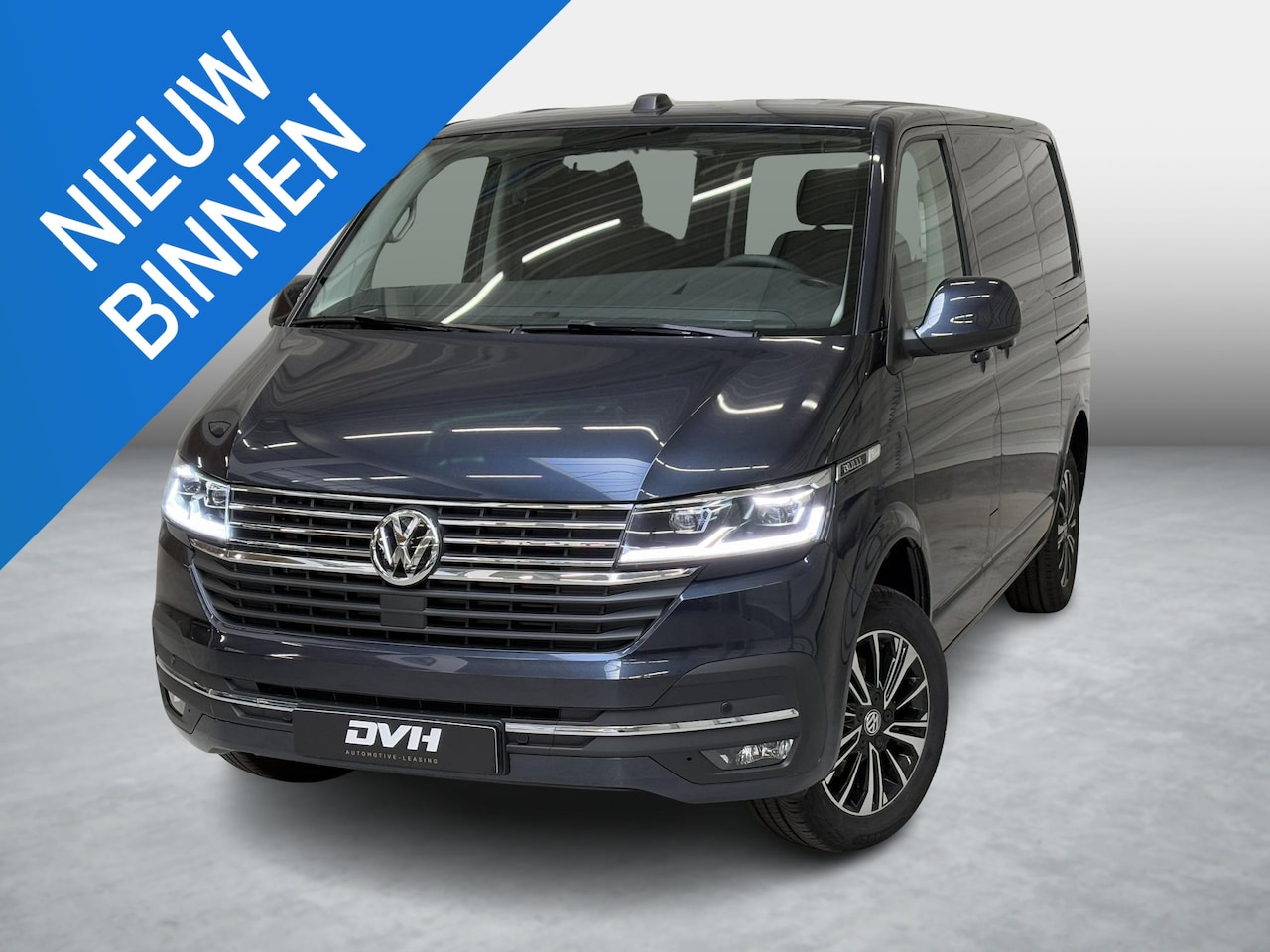 Volkswagen Transporter - 2.0 TDI L1H1 28 Bulli 2.0 TDI L1H1 28 Bulli - AutoWereld.nl