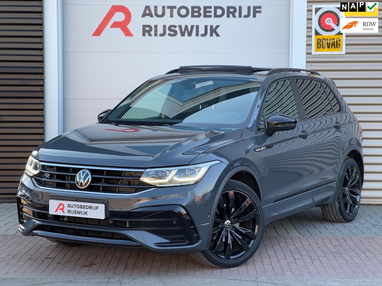 Volkswagen Tiguan - 1.5 TSI R-Line Pano/Memory/360/Keyless - AutoWereld.nl