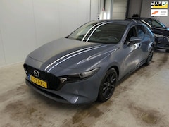 Mazda 3 - 3 2.0 e-SkyActiv-X M Hybrid 180 Luxury / VERWACHT