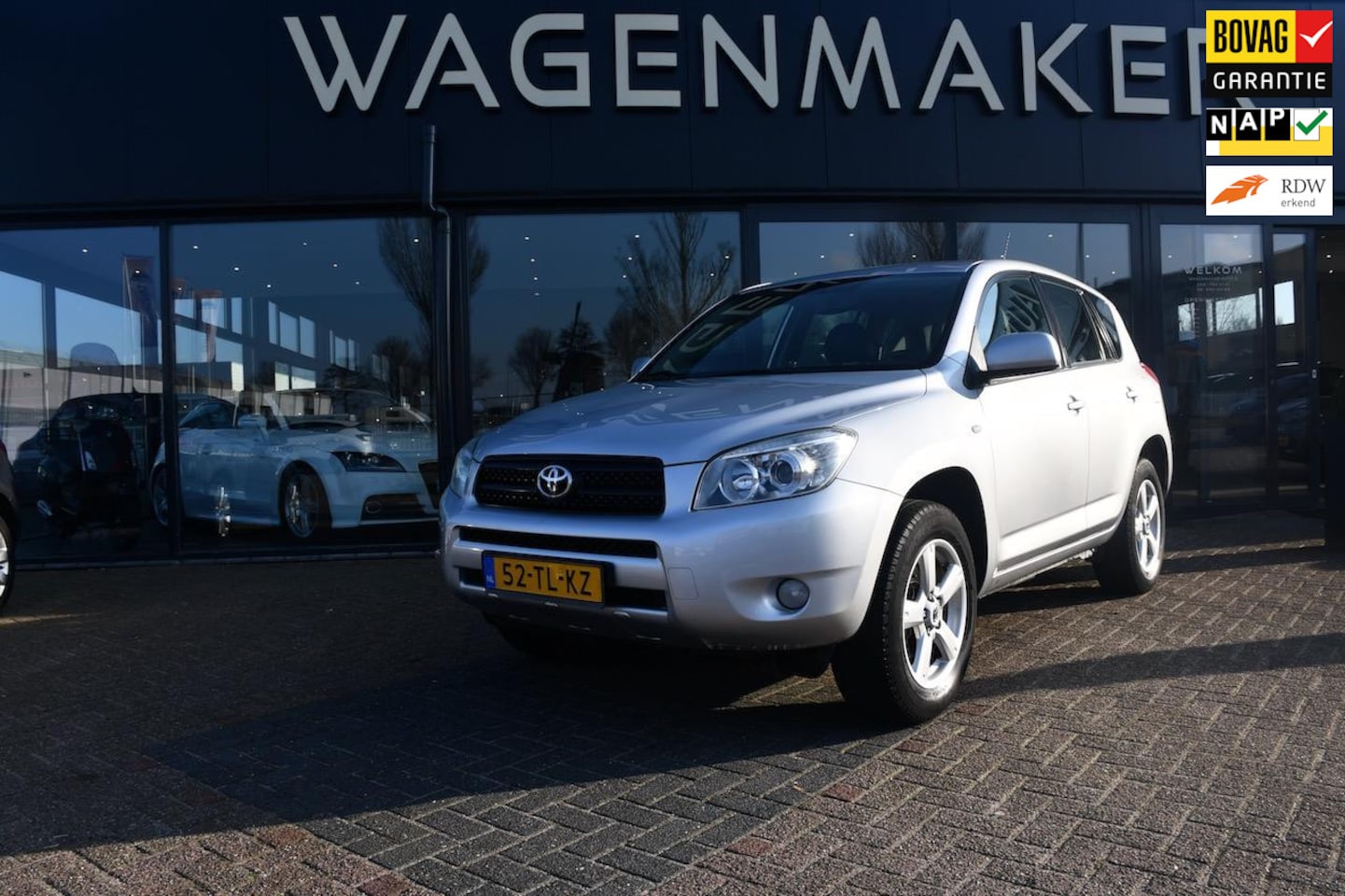 Toyota RAV4 - 2.0 VVTi Executive Clima|Cruise|Leder|Keyless| - AutoWereld.nl