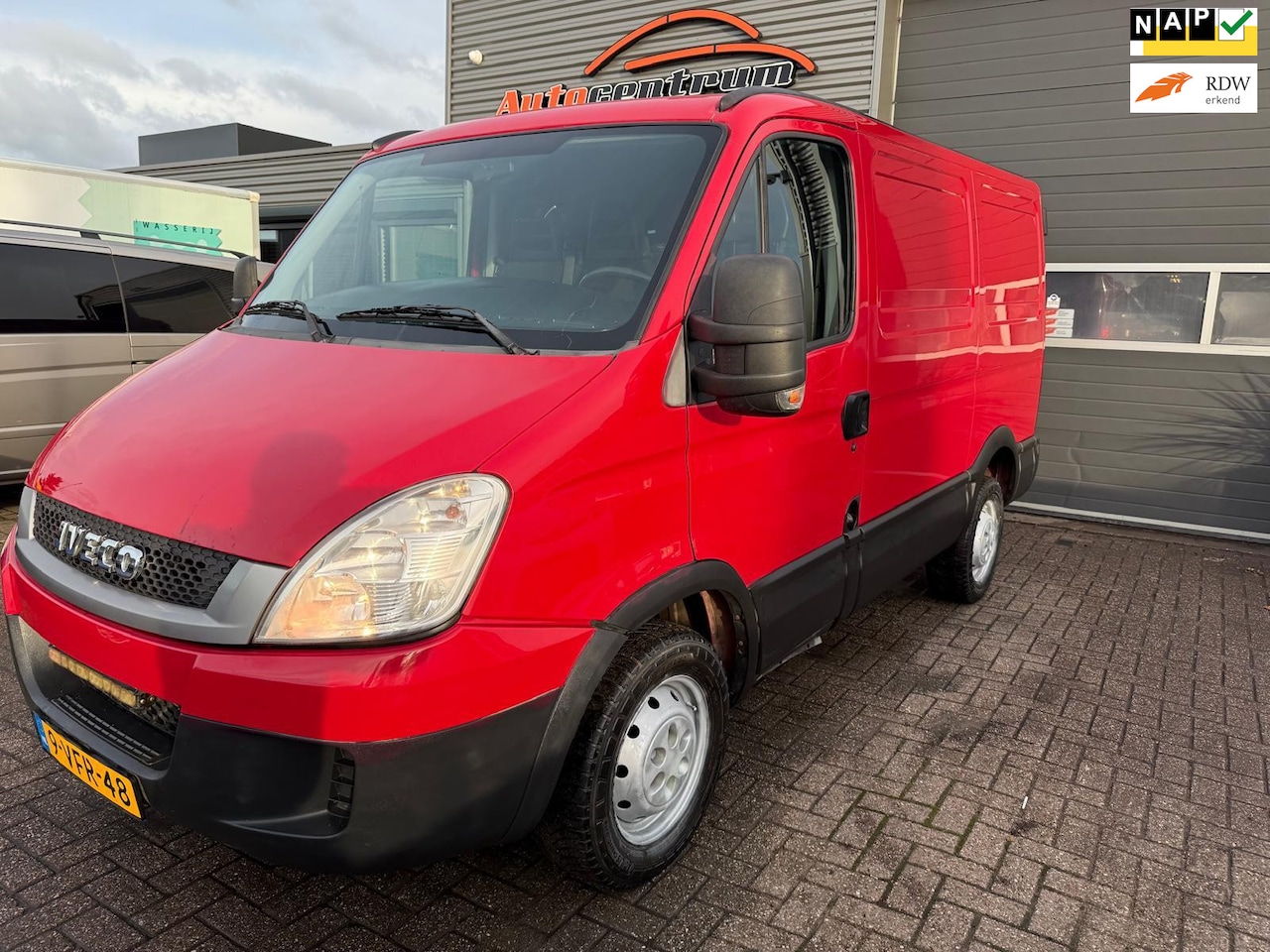 Iveco Daily - 29 L 14 300 L1H1 140PK - AutoWereld.nl