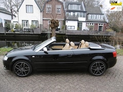 Audi A4 Cabriolet - 2.4 V6 Leder LEES TEKST OPKNAPPER ZO MEENEMEN