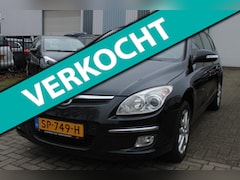 Hyundai i30 CW - 1.6 CRDi Active Airco Trekhaak Nette Auto