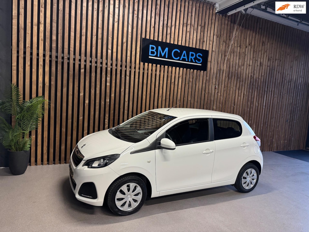 Peugeot 108 - 1.0 e-VTi Active Airco,Weinig KM,Nette auto - AutoWereld.nl