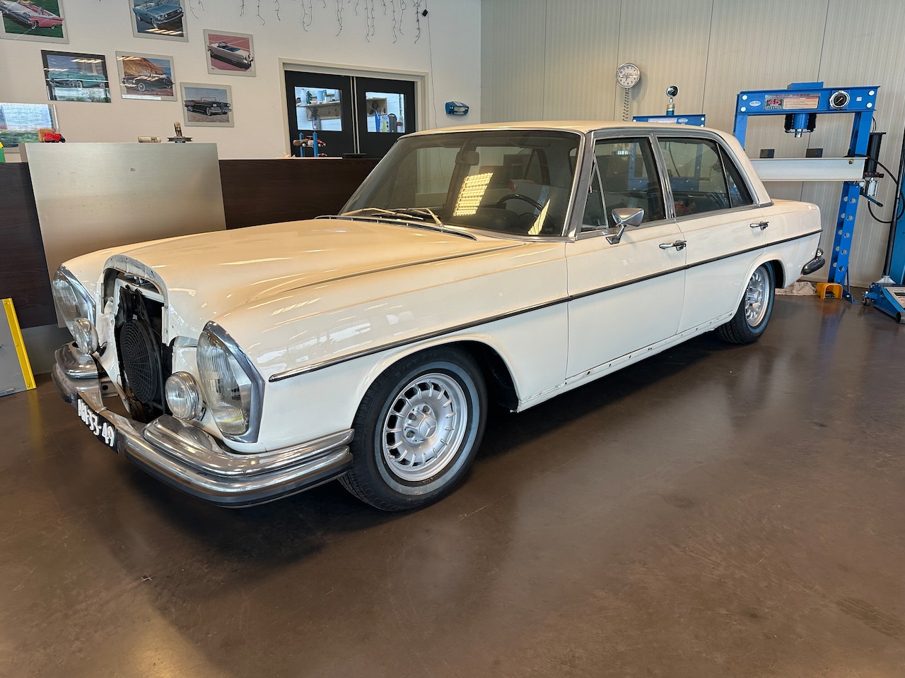 Mercedes-Benz S-klasse - 300 SEL W109 - AutoWereld.nl