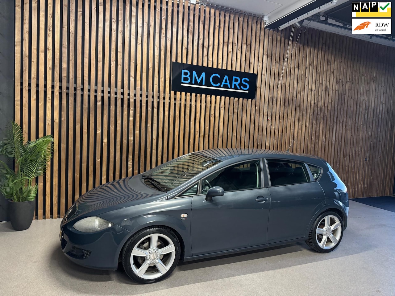 Seat Leon - 1.4 TSI Stylance Airco,Nieuwe APK - AutoWereld.nl