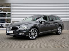 Volkswagen Passat Variant - 1.5 TSI 150PK Business | Camera| 4seizoenenbanden| Orig Nederlands| Winterpakket|