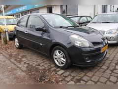 Renault Clio - 1.4-16V Dynamique Luxe nw apk 28-2-2026