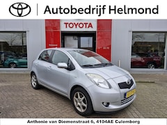 Toyota Yaris - 1.3 VVTi Sol MMT Automaat